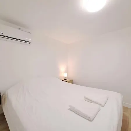 Nouakchott, Maison Atypique 랭스