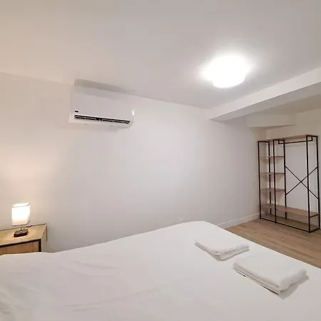 Nouakchott, Maison Atypique 兰斯